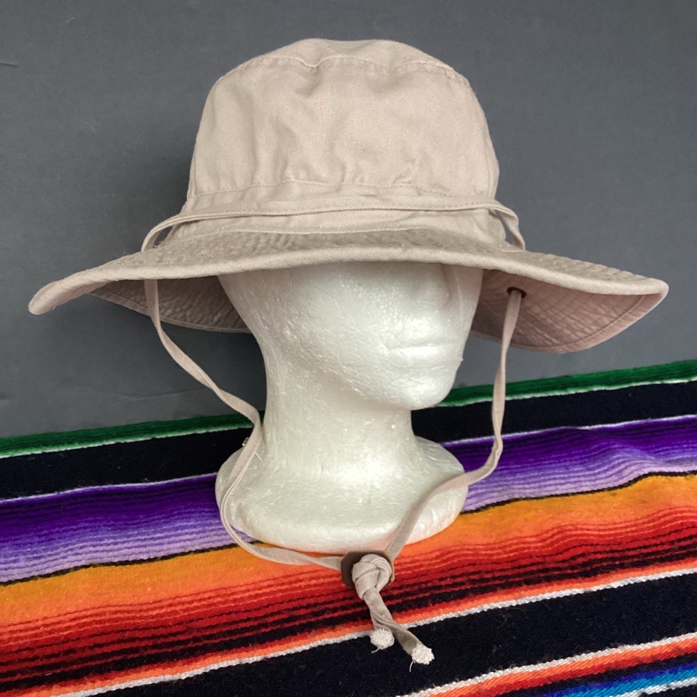 Henschel hat co bucket hat size X-large